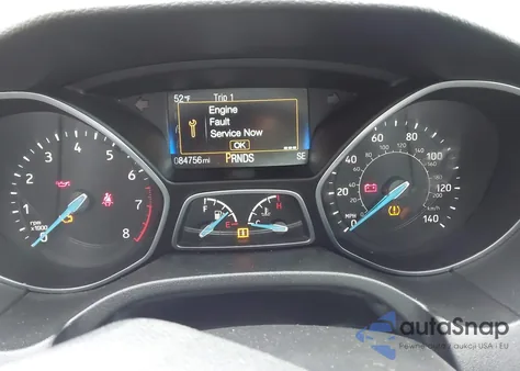 2018 Ford Focus Se z USA, uszkodzony, nr VIN 1FADP3FE1JL276579